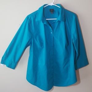 3/4 sleeve button down shirt